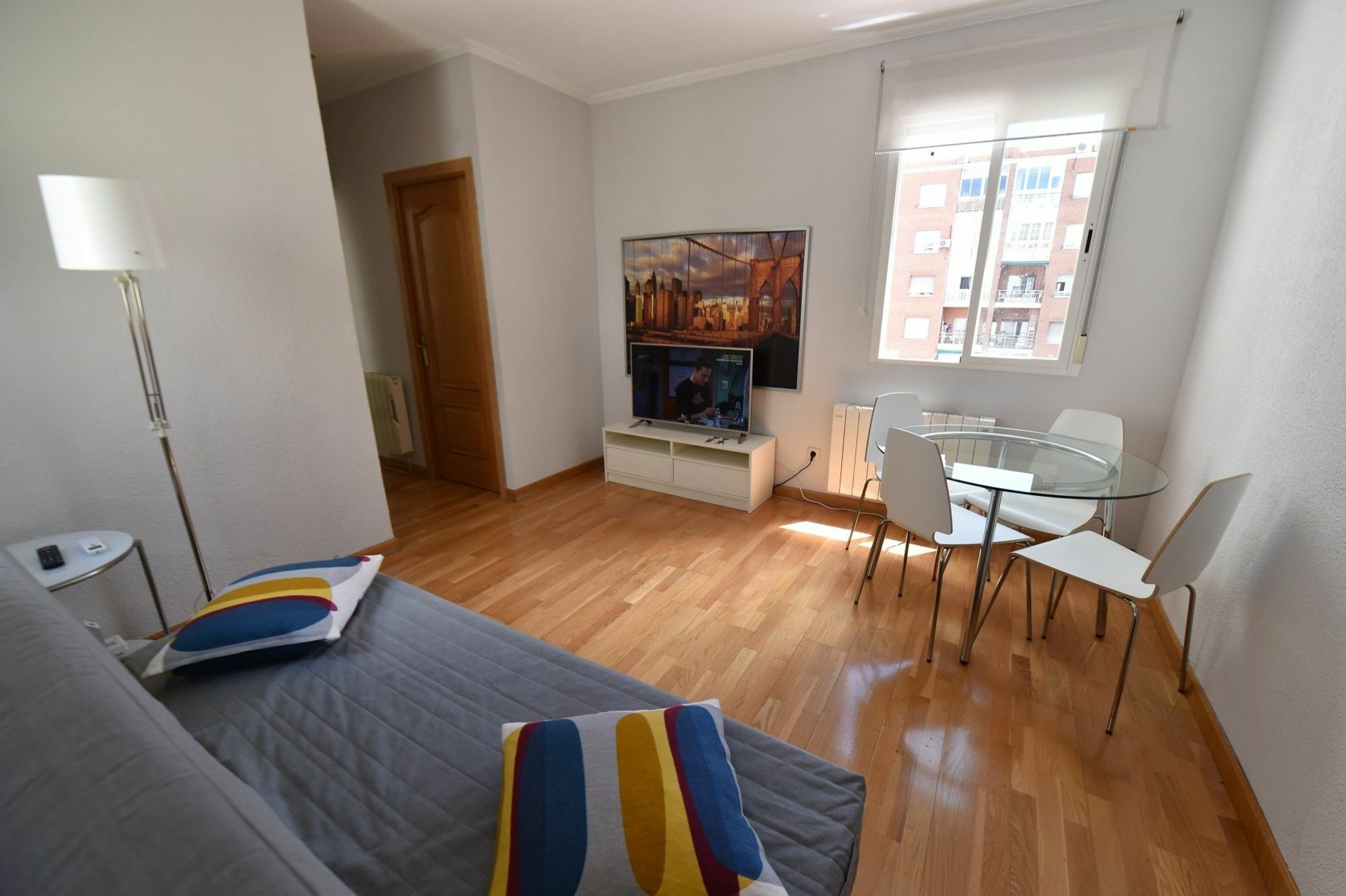 For You Rentals Reina Sofia Apartment Temporal Df21 มาดริด ภายนอก รูปภาพ